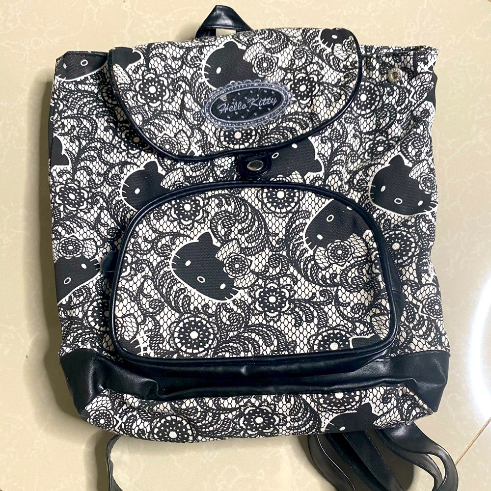 Hello kitty backpack